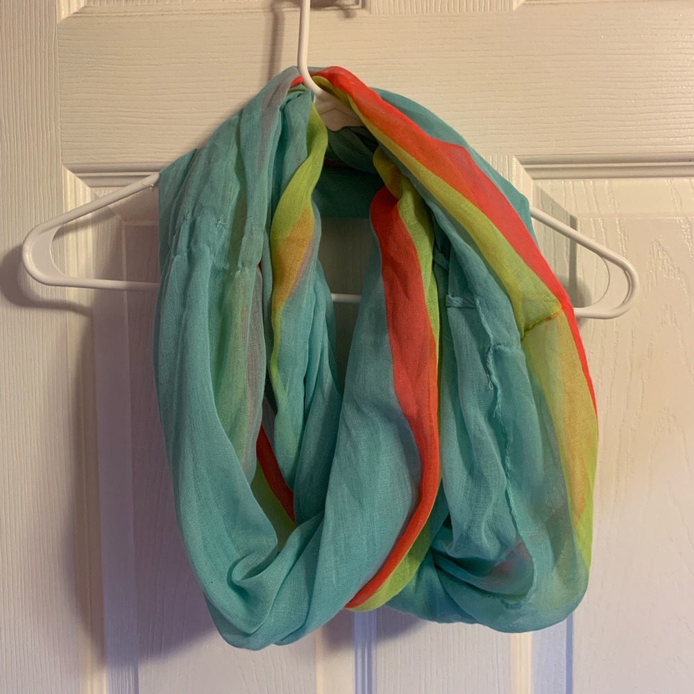 Infinity scarf
